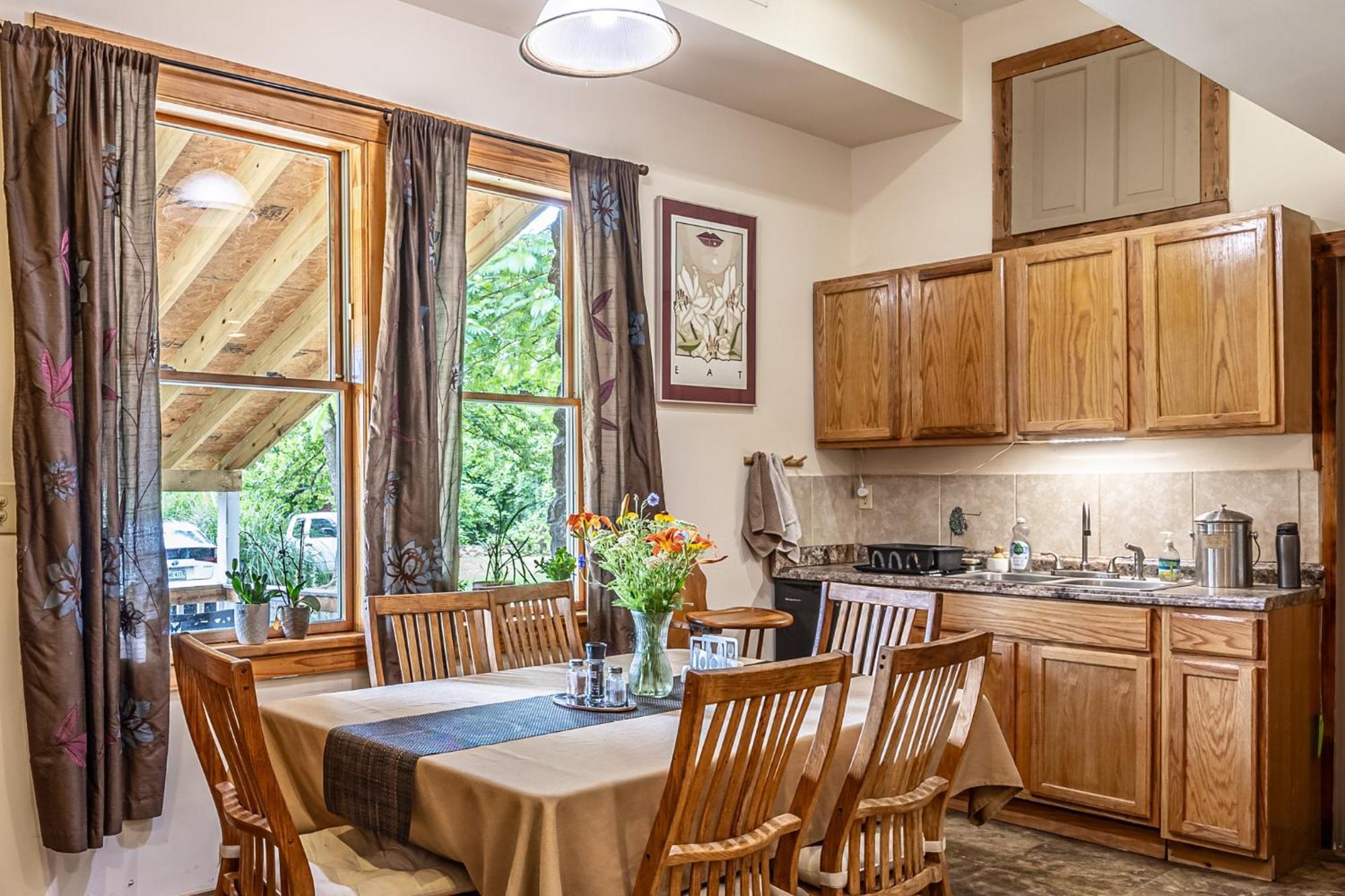 Bliss Point Farm And B&B, Llc Earlysville ภายนอก รูปภาพ